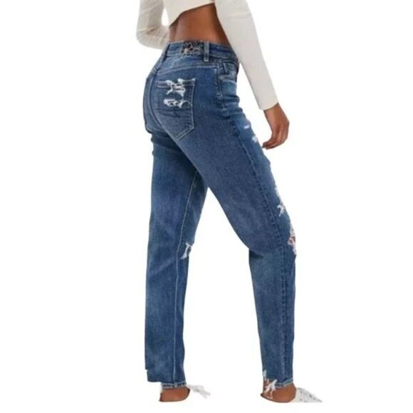 AMERICAN EAGLE Strigid High-Rise Distressed Mom Jeans with Floral Embroidery - Picture 2 of 13